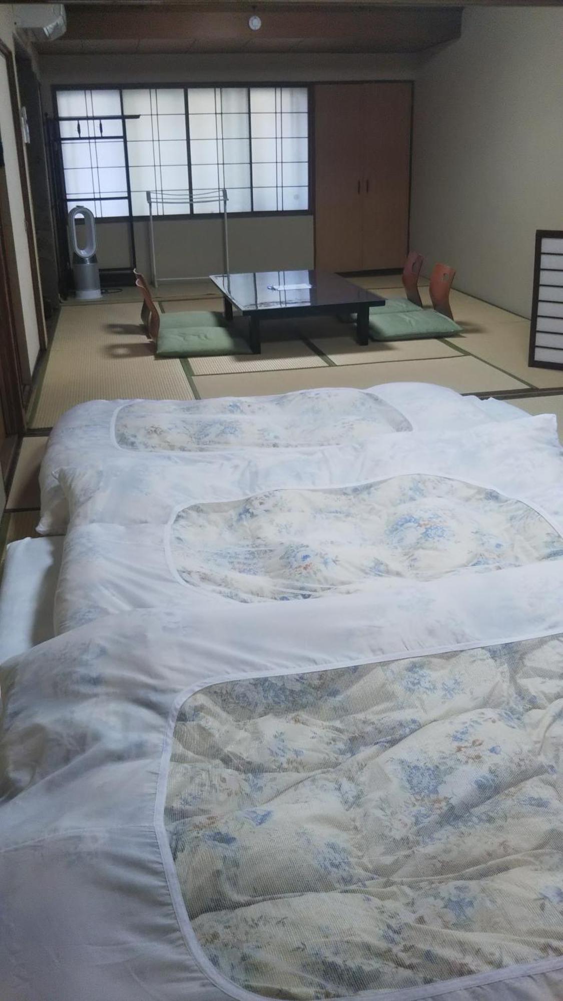 Kikunoya Ryokan Kanazawa Esterno foto