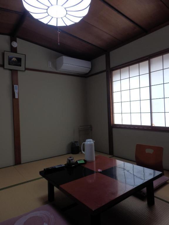 Kikunoya Ryokan Kanazawa Esterno foto